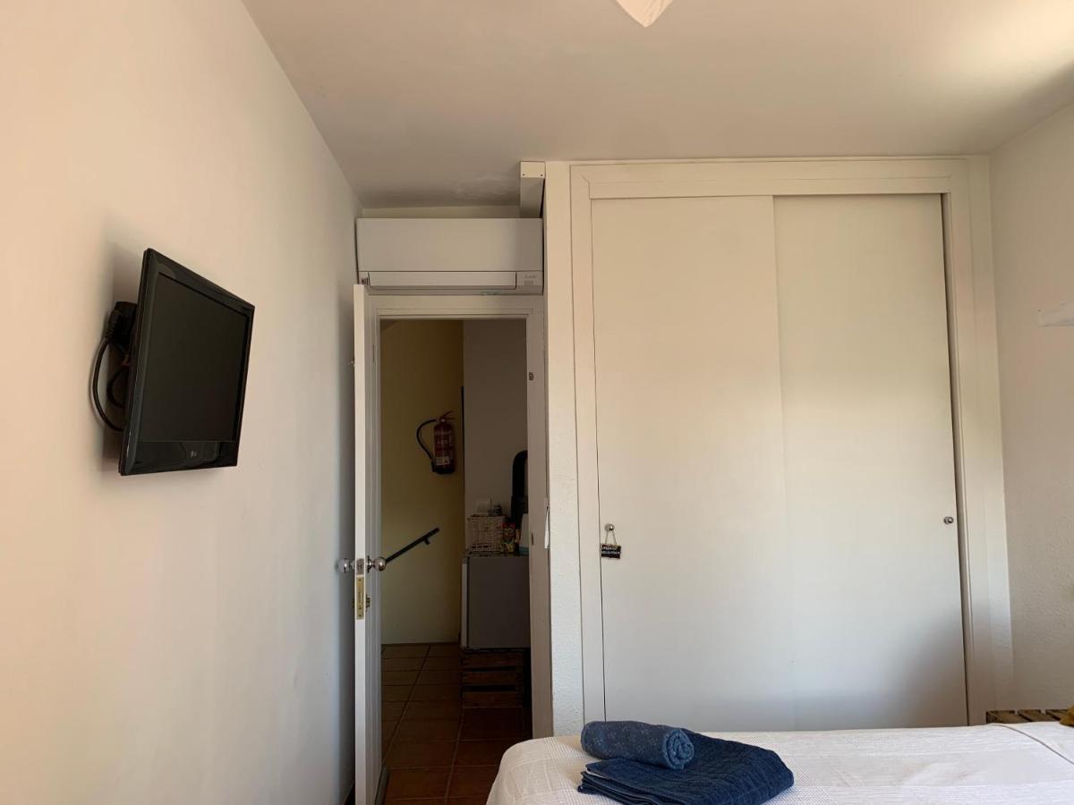 Habitacion Centrica Con Aire Acondicionado Bano Privado Nevera Cadaques Bagian luar foto