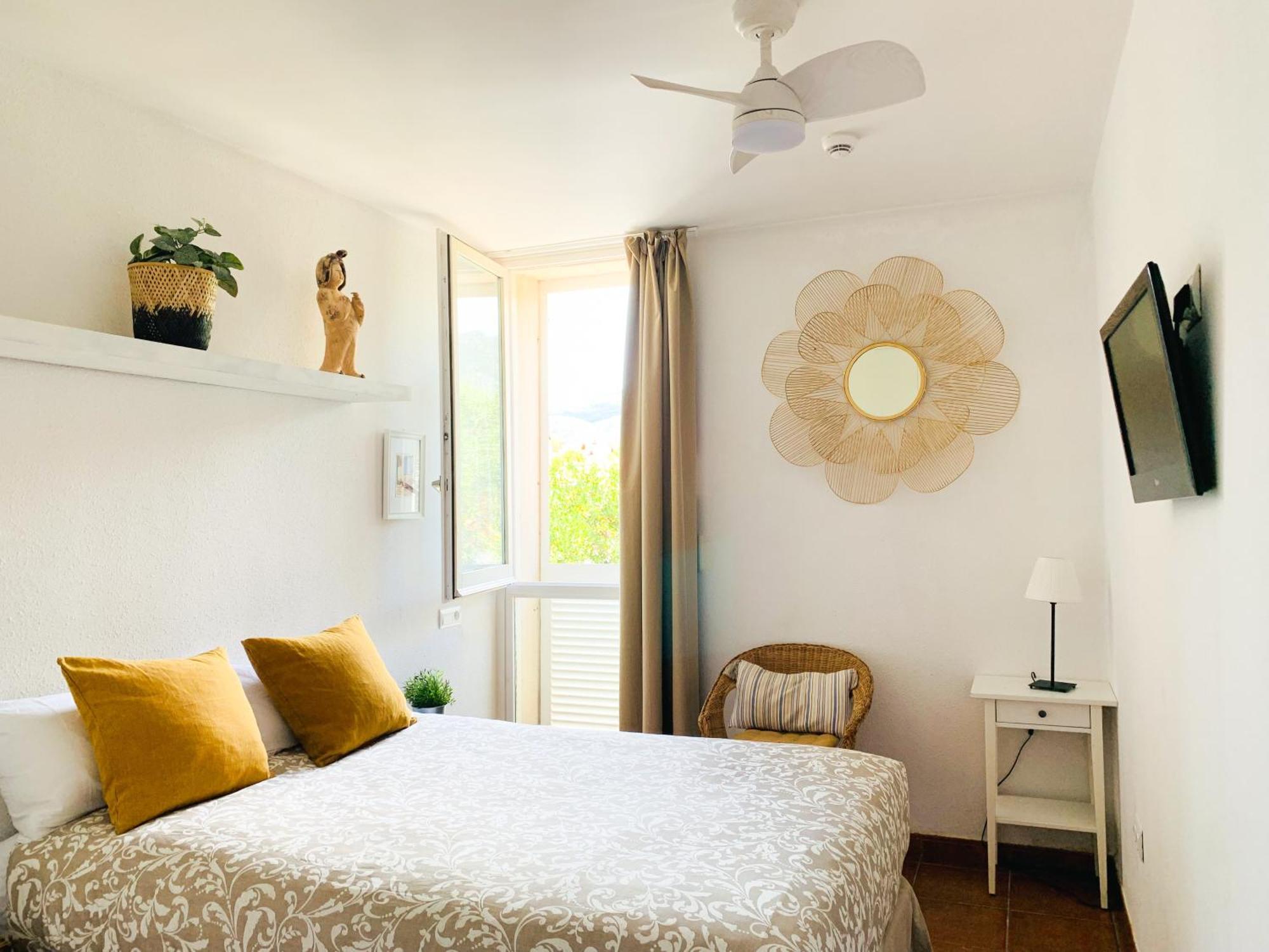 Habitacion Centrica Con Aire Acondicionado Bano Privado Nevera Cadaques Bagian luar foto