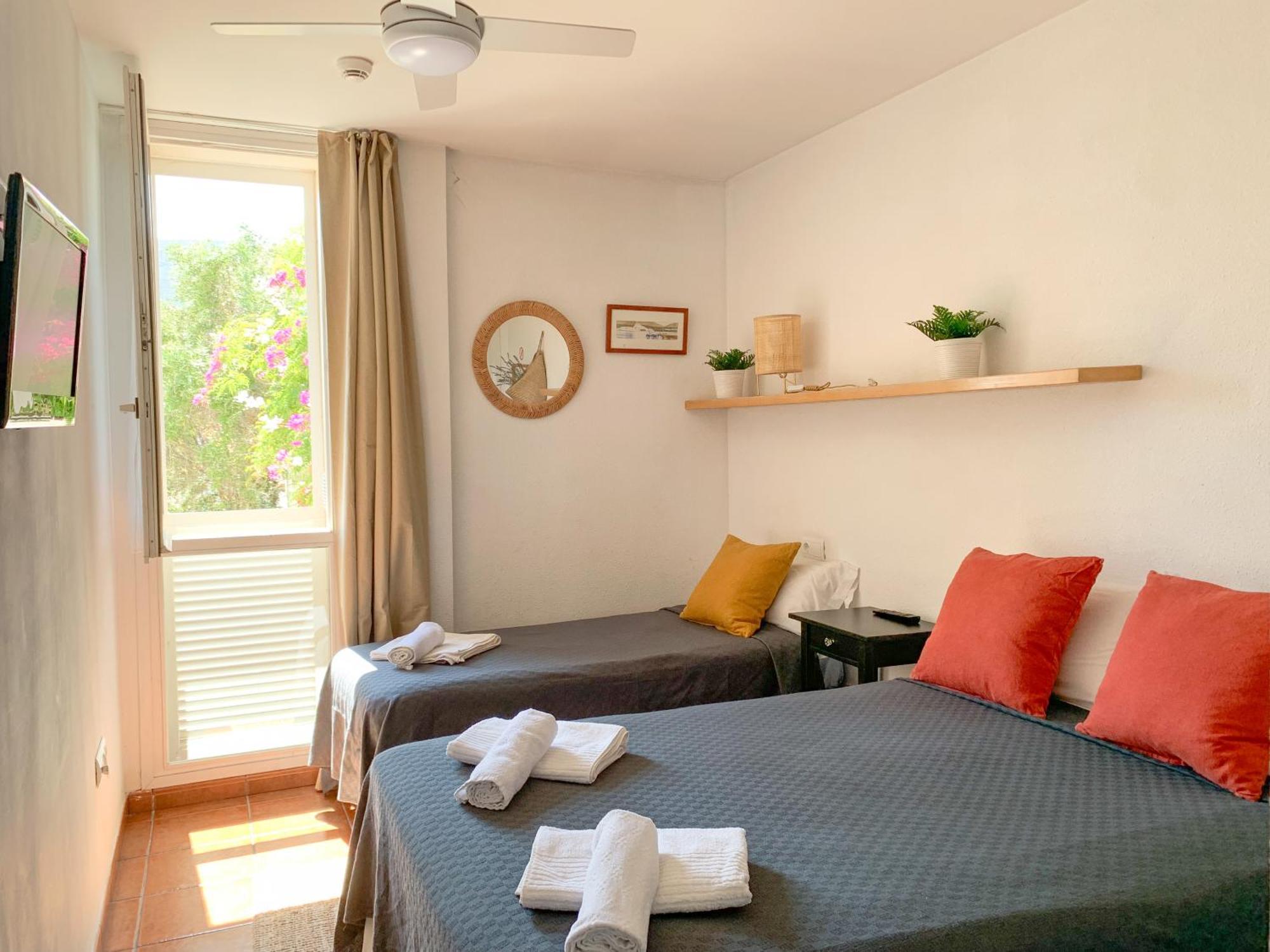Habitacion Centrica Con Aire Acondicionado Bano Privado Nevera Cadaques Bagian luar foto